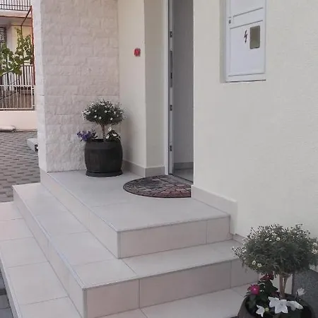 Apartman White Anchor Vodice